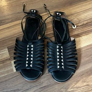 OLUKAI WOMEN'S HIKINA LEATHER STRAPPY OPEN TOE SANDALS 9/39